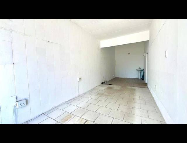 BUSINESS PROPERTY TO RENT IN MEREWENT